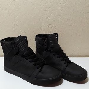 Supra Muska 001